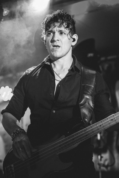 20250802_230949040_iOS